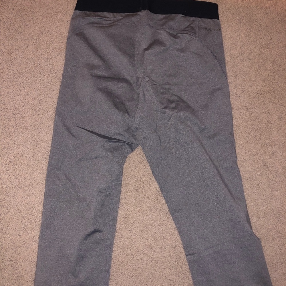 Nike capris